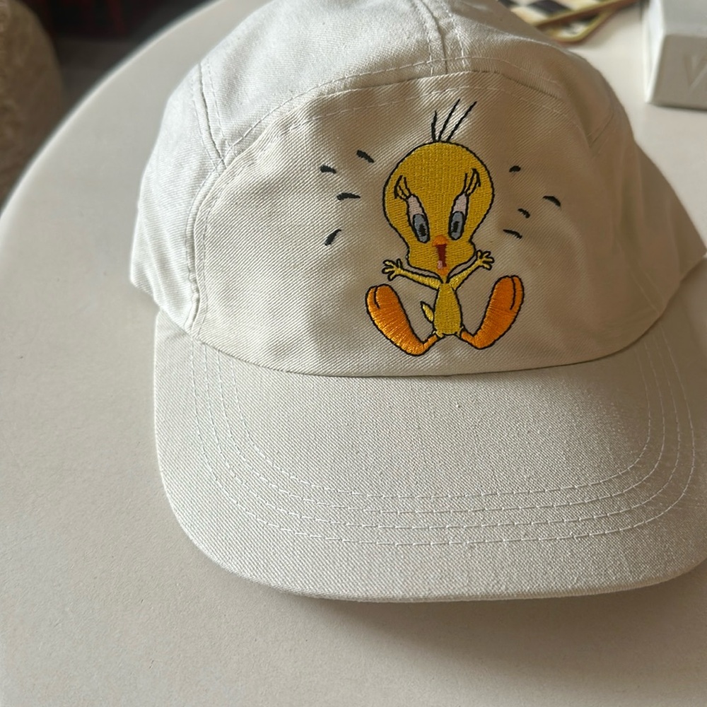 Vintage 1993 Looney Tunes Hat